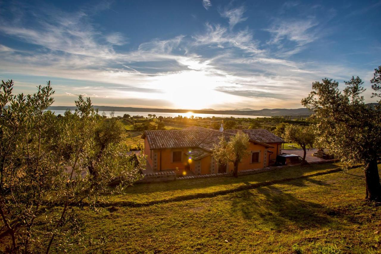 Agriturismo Parco Di Canuleio - Con Vista Sul Lago Bolsena Exteriör bild